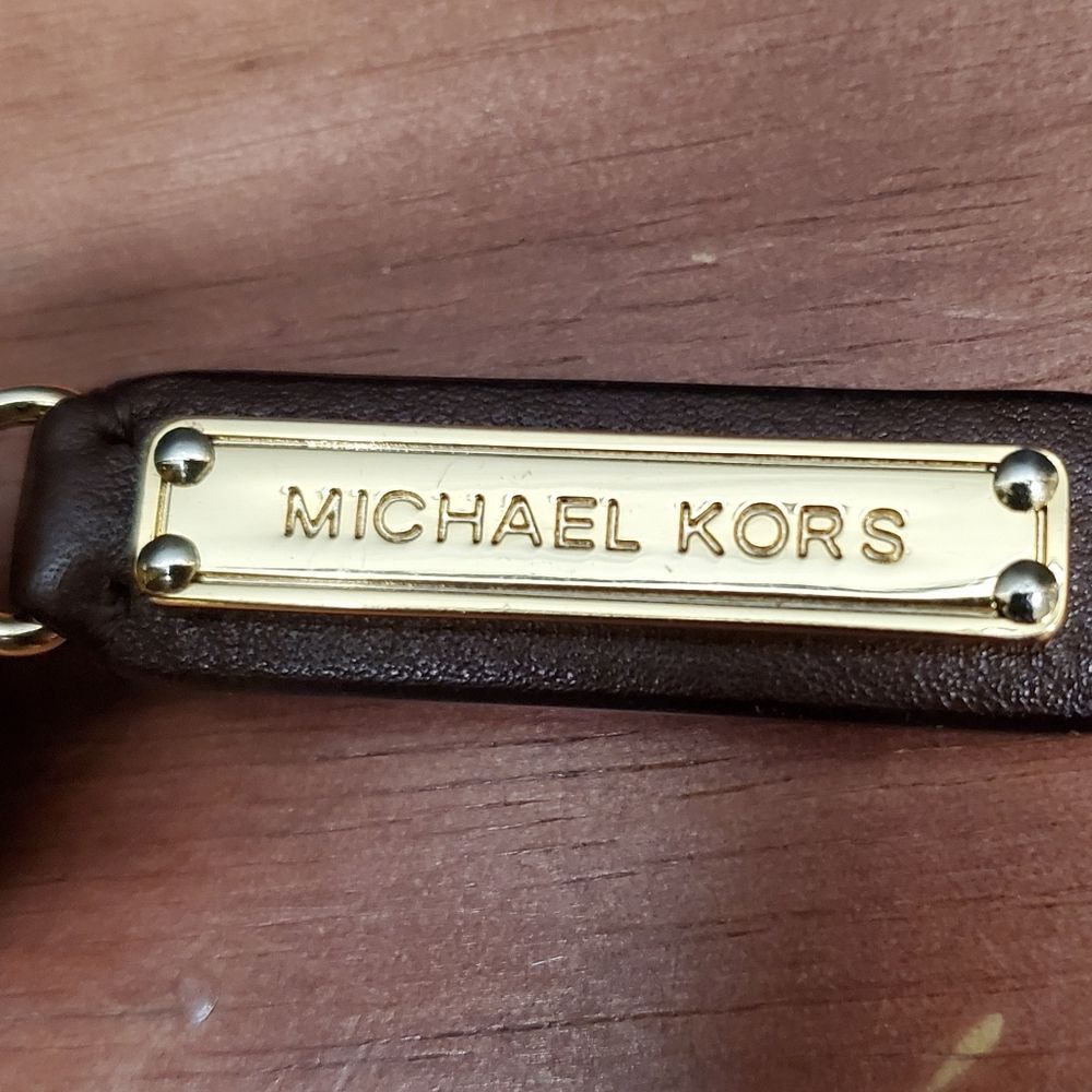 Michael Kors MK Delancy Wallet Zip Clutch NWOT - Picture 4 of 8